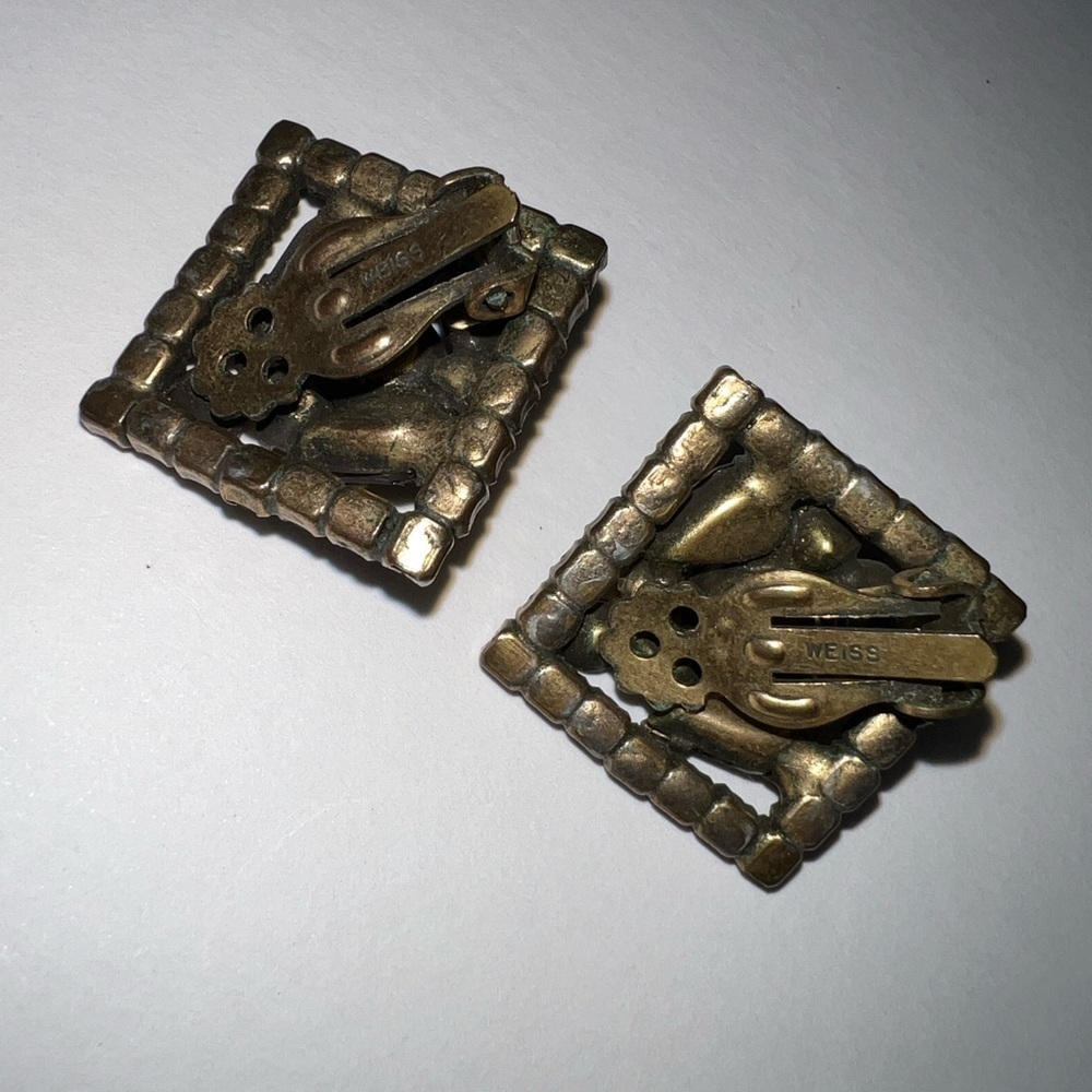 Vintage Weiss 1950s Amber Rhinestone Square Clip On Earrings - Picture 6 of 11
